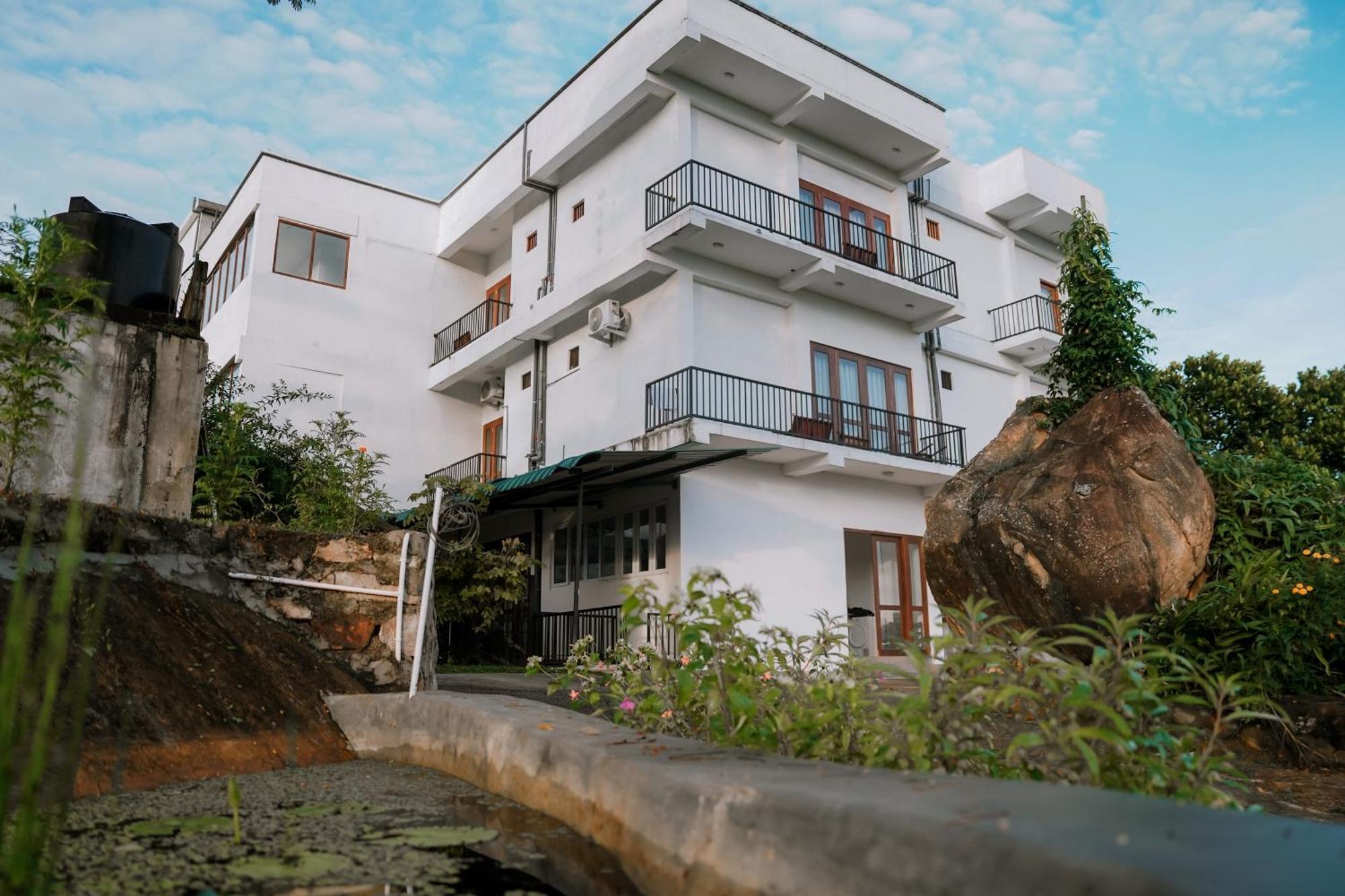 Golden Sky Residence Kandy Exterior foto